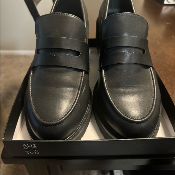 Lane Bryant Lug Sole Loafers 12W - Picture 6 of 7